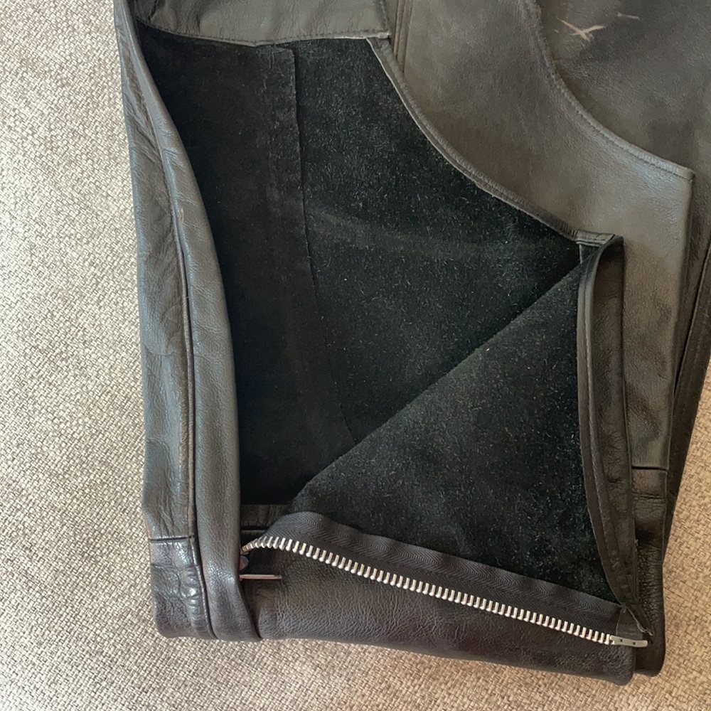 Leather Chaps - Picture 5 of 6